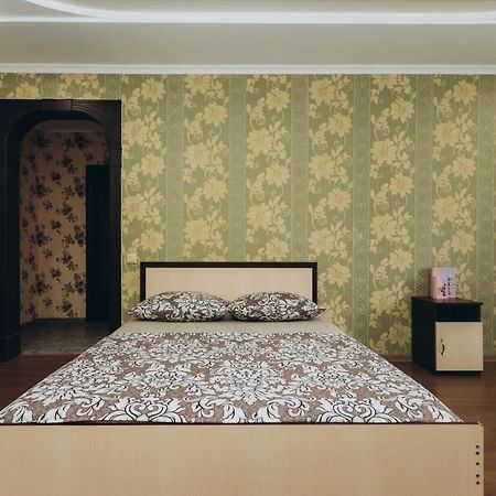 Apartments Faraon Neer Manufaktura Суми Екстер'єр фото