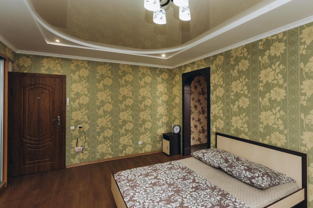 Apartments Faraon Neer Manufaktura Суми Екстер'єр фото
