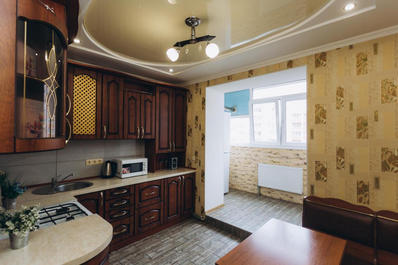 Apartments Faraon Neer Manufaktura Суми Екстер'єр фото